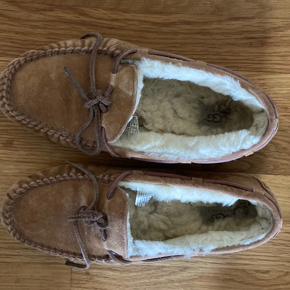 Ugg slippers
